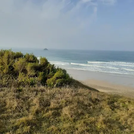 Дом отдыха Maison Proche Du Bourg De Et Des Plages De Morgat