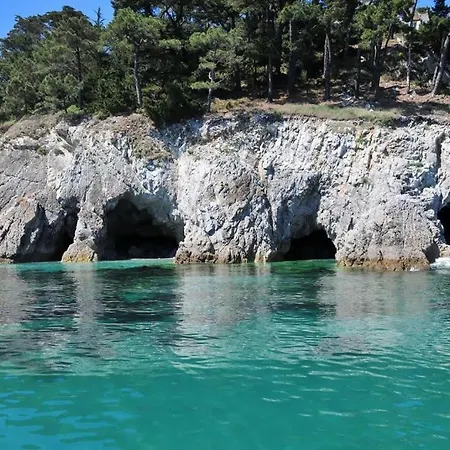 Maison Proche Du Bourg De Et Des Plages De Morgat Дом отдыха